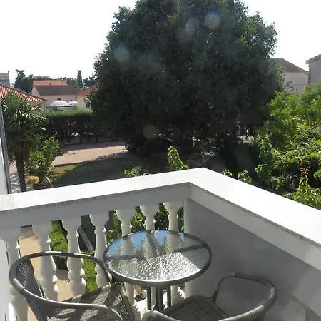 Banic With Pool Daire *