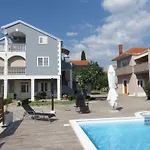 Banic With Pool * ביוגראד נה מורו