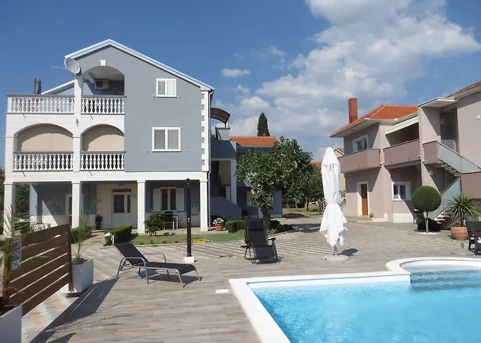 Banic With Pool * Biograd Na Moru